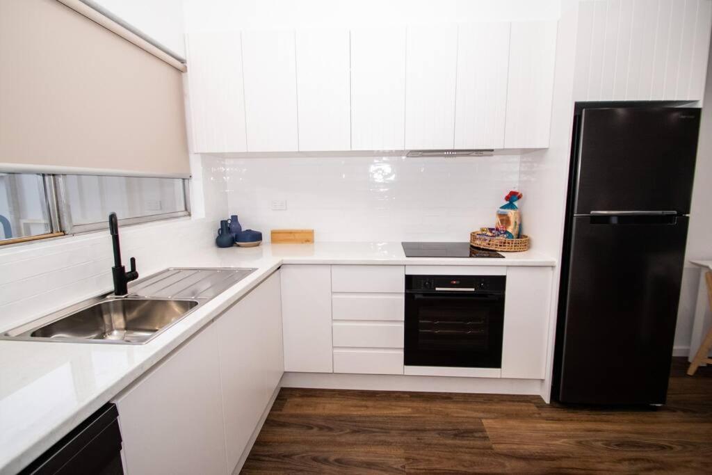 Willow Court Unit 4 Apartment Броукън Хил Екстериор снимка